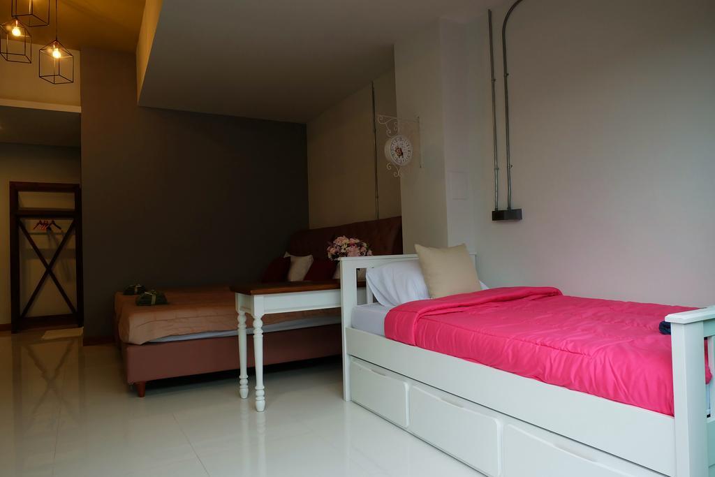 Hotel Bann Aom Boutique Pranburi Exterior foto
